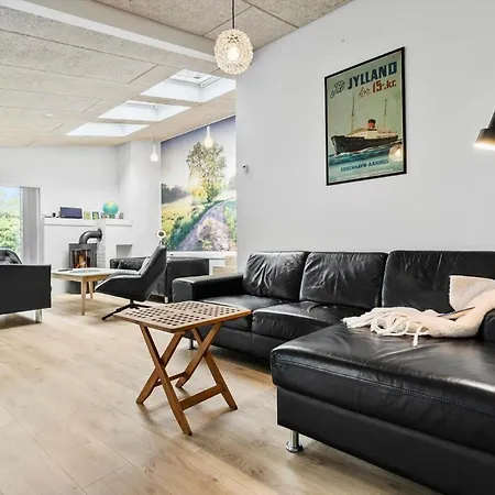 8017-knebel-manhojvej-1